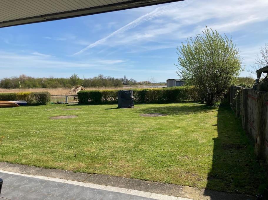 Ferienwohnung Nr. 1 Terrasse Bodden Kanu Bootssteg Zudar Exteriör bild